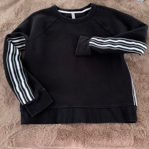 Athleta 24/7 Crew Sweatshirt